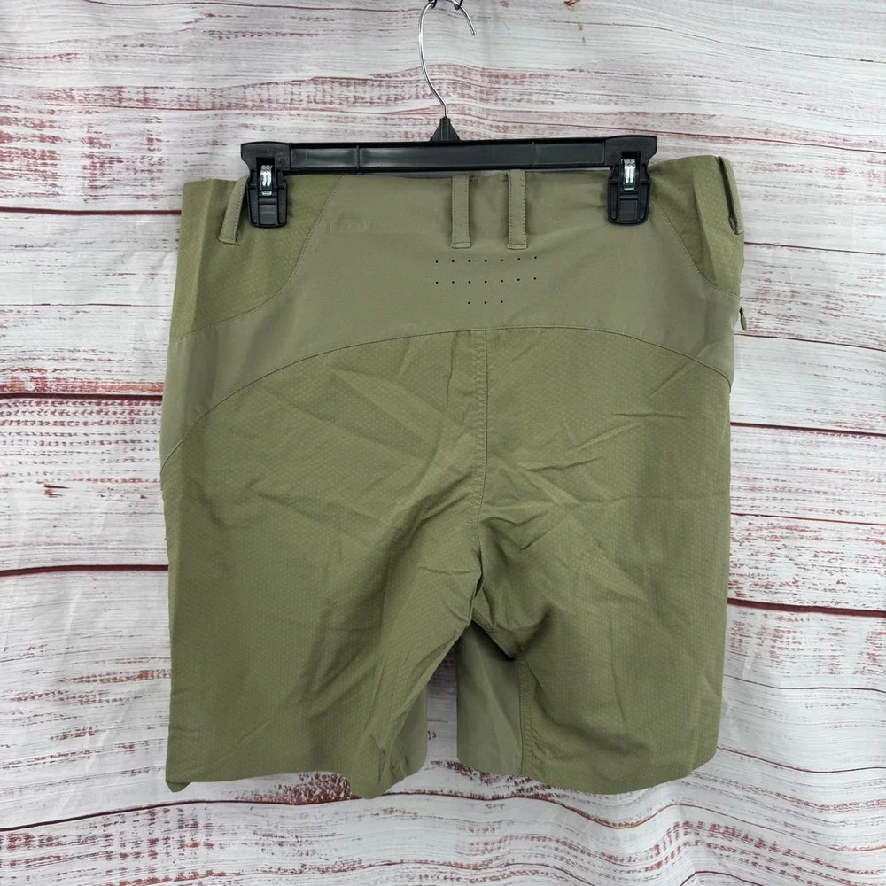 The North Face Hiking‎ Shorts Mens Size 32 Green Honeycomb Ripstop Performance